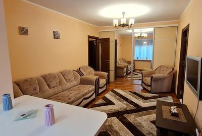 Inchiriere apartament 2 camere AFI COTROCENI, 450 EURO - 1