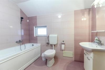 Casa spatioasa, parcari, curte si liniste in zona premium - Europa Casa spatioasa, parcari, curte si liniste in zona premium - Europa - 13