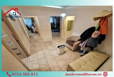 Apartament cu 4 camere decomandat în Cornișa - 10