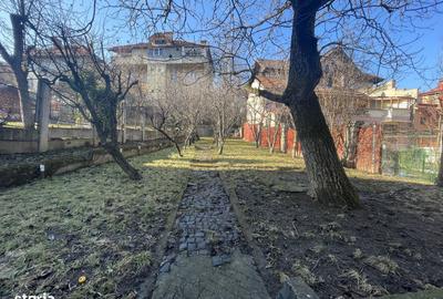 Casă cu 4 camere cu Teren 600 Mp în Centrul Istoric - 16