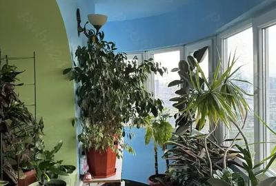 Vand Penthouse Apartamenrt, 5 minute plaja Modern, Ultramodern renovat 2024,