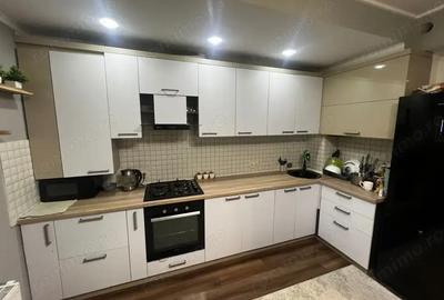 Garsonieră în Apărătorii Patriei