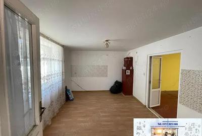 Casă cu 6 camere cu Teren 294 Mp în Central - 7