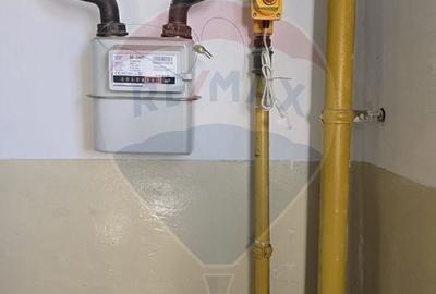 DE VANZARE Apartament cu 3 camere in zona Titan - 11