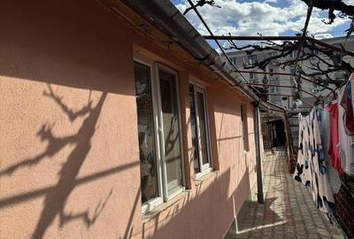 Casă cu 5 camere în Poșta - 2