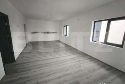 Casă cu 5 camere cu Teren 191 Mp în Central - 3