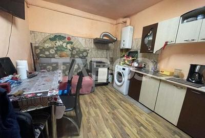 Garsoniera de vanzare 34 mpu curte zona Orasul de Jos Sibiu Garsoniera de vanzare 34 mpu curte zona Orasul de Jos Sibiu - 1