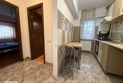 Apartament cu 2 camere decomandat în Micro 16 - 12