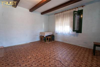 Casa de lemn l Teren 2278 MP l Sancraiu - 13