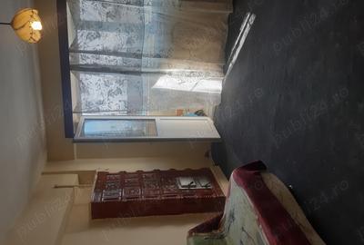 Ap. 2 camere, decomandat, NEAMENAJAT, 53m2, etaj 4 4, bloc CEC, Panciu Ap. 2 camere, decomandat, NEAMENAJAT, 53m2, etaj 4 4, bloc CEC, Panciu - 2