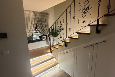 Duplex cu 4 camere cu Canalizare în 1 Mai - 16