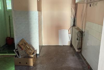 Spațiu comercial, de 40 mp, în Central - 2