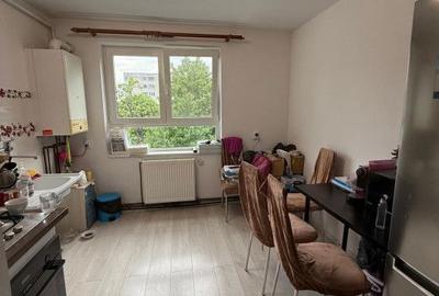 Apartament cu 2 camere semidecomandat în Republicii - 3