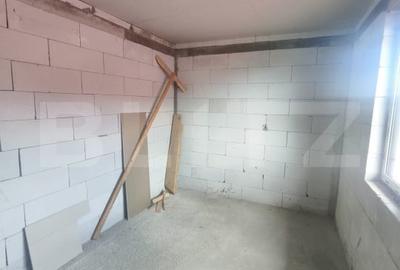 Casa la rosu cu 5 camere, 144mp utili, Radauti - 13