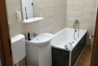 Apartament cu 2 camere decomandat în Central - 4