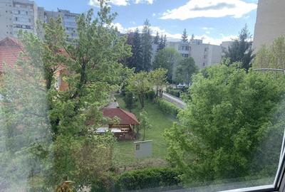 Apartament cu 2 camere decomandat în Simeria - 3