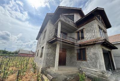 Casa la ro?u Filia?i, 232 mp, teren generos 1842 mp, inve - 14