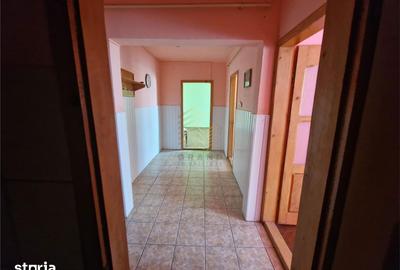 Apartament cu 2 camere decomandat în Central - 2