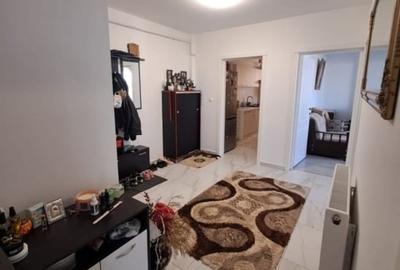 Apartament cu 3 camere decomandat în Cug - 4