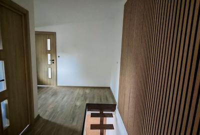 Corp de casa P+M,ASTRA - Carpatilor -LIDL- ,curte comuna,teren 400 mp. - 5