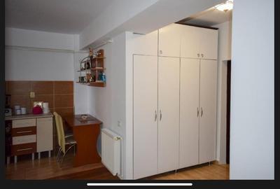 Apartament 2 camere, statie autobuz, centrală termică, complet utilat - 4