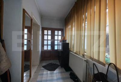 Casă cu 3 camere cu Teren 230 Mp în Dorobanți