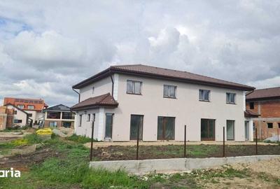 Casă cu 4 camere cu Teren 120 Mp în Șura Mică - 5