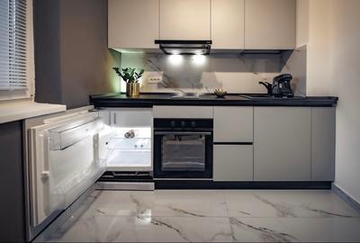 Garsonieră decomandată în Central - 5