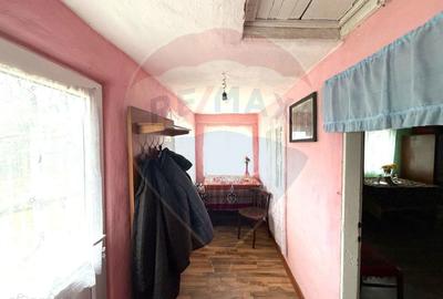 Casă cu 3 camere cu Teren 913 Mp în Gârleni - 8