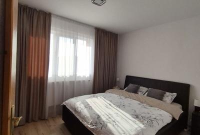 Apartament cu 3 camere semidecomandat în Sud - 13