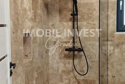 Casă cu 4 camere în Central - 3