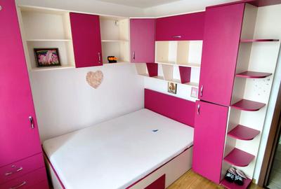 Apartament cu 3 camere decomandat în Dărmănești - 6