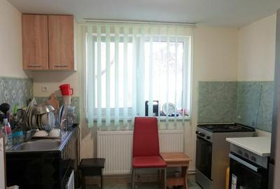 Casă cu 4 camere cu Teren 935 Mp în Budești - 2