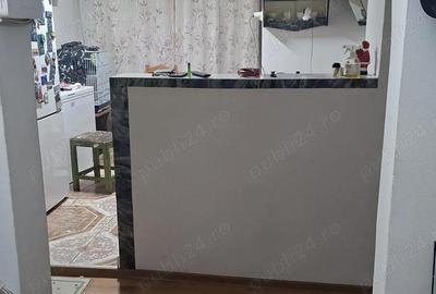 Apartament cu 3 camere decomandat în Central - 1