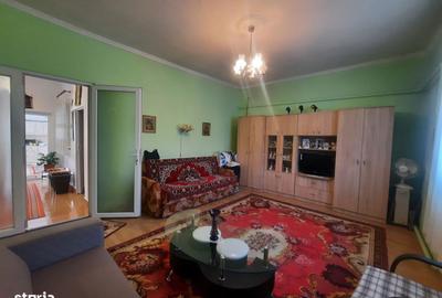 Casă cu 2 camere decomandat cu Teren 250 Mp în Central - 5