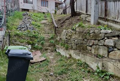 Vand casa situata in Targu Ocna langa Salina - 1