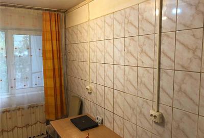 Apartament cu 4 camere în Moreni - 9