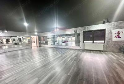 Spațiu comercial, de 926 mp, în Central - 11