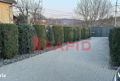 Casă cu 5 camere cu Teren 700 Mp în Central - 11