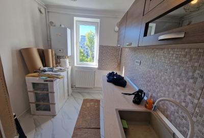 Tomis II (Spitalul Județean)- 3 camere, etaj 3, renovat, gaze, parcare, liber Tomis II (Spitalul Județean)- 3 camere, etaj 3, renovat, gaze, parcare, liber - 23