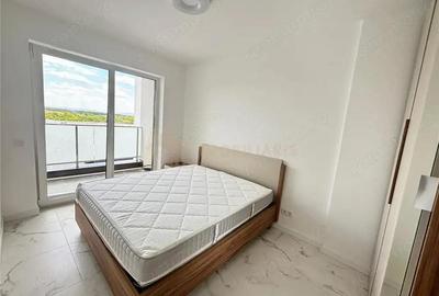 Apartament cu 3 camere în Independenței - 1