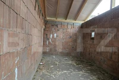 Casa la rosu, 191mp, teren 471mp. Viile satu Mare - 1