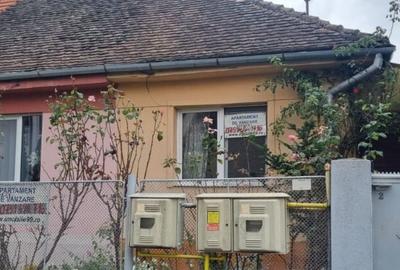 Casă cu 3 camere cu Teren 250 Mp în Periferie - 1