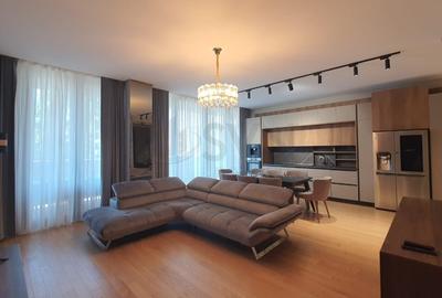 Apartament cu 5 camere decomandat în Floreasca