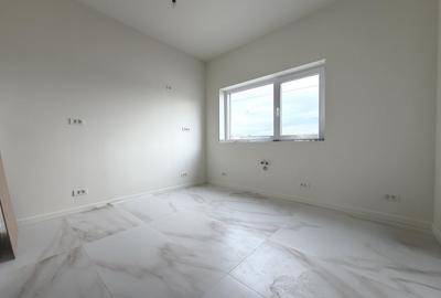 Duplex 4 camere, 110mp utili, 260mp teren, asfalt - Mosnita Noua - 10