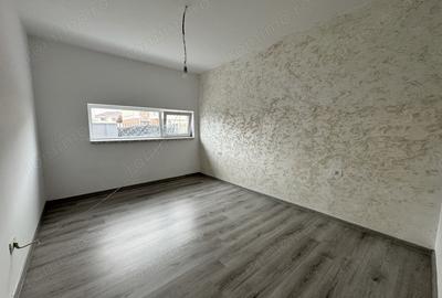 Duplex pe Parter. 3 camere. Curte amenajata. Disponibil Imediat. - 3