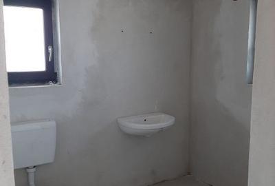 Casă cu 4 camere în Ghiroda - 4