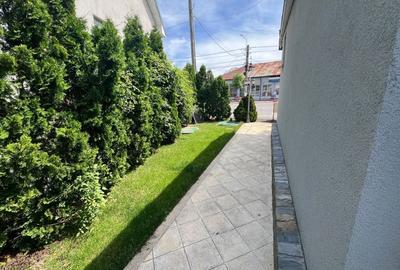 Spațiu comercial, în Cârcea - 2