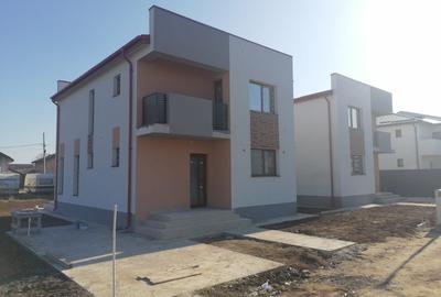 Casa individuala - 4 camere  -  137 mp utili  -  5 min de bulevard - 1