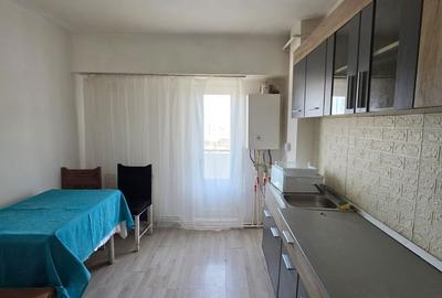Apartament cu 3 camere decomandat în Orizont